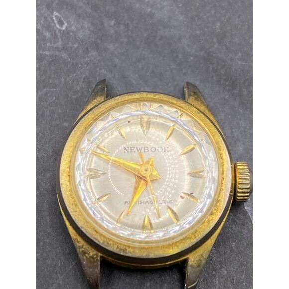 Vintage Newbook Gold Tone Anti Magnetic Watch No Band For Parts/Repair main image 6